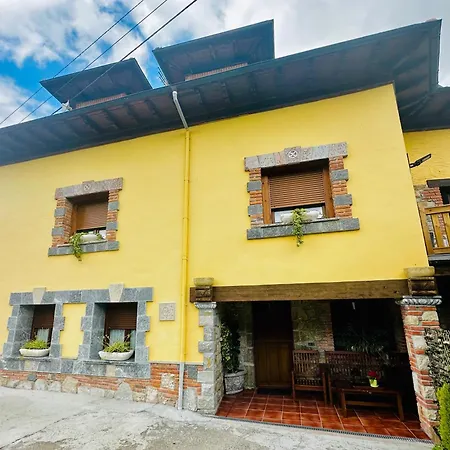 Apartment Nasares 3 *