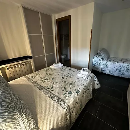 Apartment Nasares 3 *